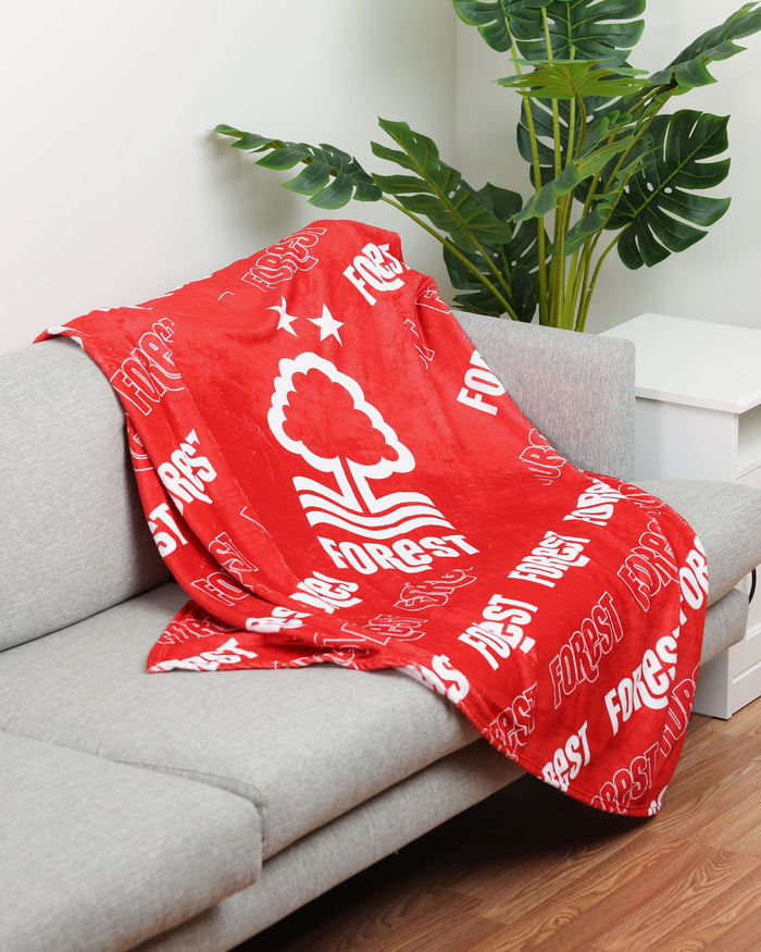 Nottingham Forest FC Supreme Slumber Plush Throw Blanket FOCO - FOCO.com | UK & IRE
