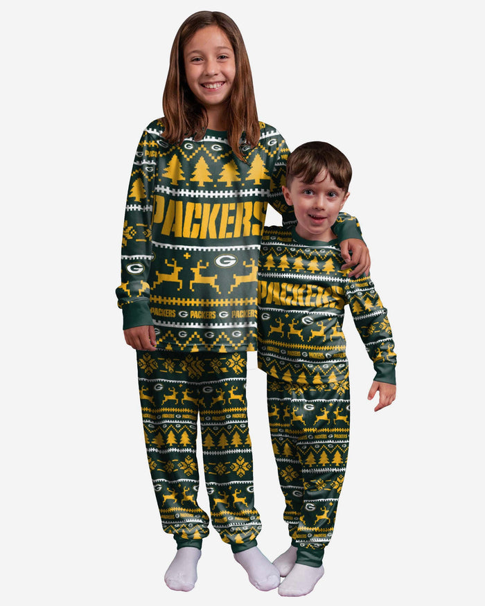 Green Bay Packers Youth Family Holiday Pyjamas FOCO 4 - FOCO.com | UK & IRE