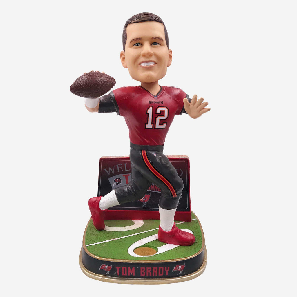 Tom Brady Tampa Bay Buccaneers Welcome Bobblehead FOCO - FOCO.com | UK & IRE