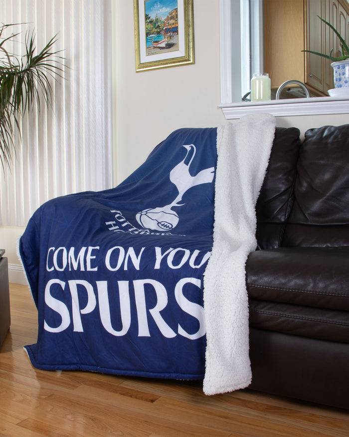 Tottenham Hotspur Slogan Sherpa Plush Throw Blanket FOCO - FOCO.com | UK & IRE