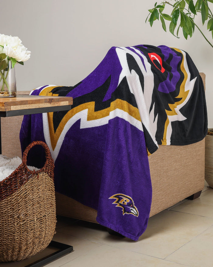 Baltimore Ravens Supreme Slumber Plush Throw Blanket FOCO - FOCO.com | UK & IRE