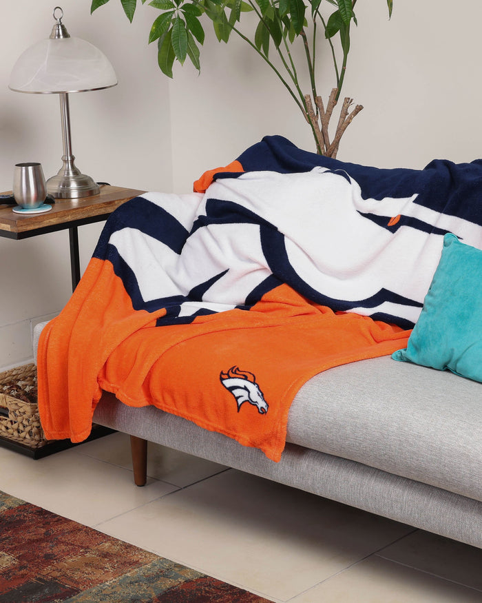 Denver Broncos Supreme Slumber Plush Throw Blanket FOCO - FOCO.com | UK & IRE