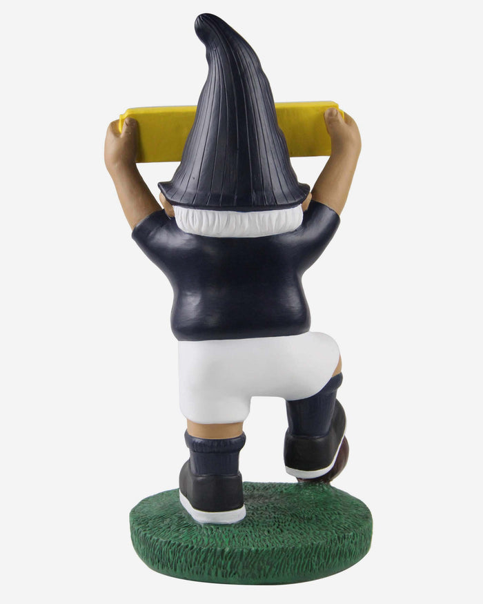 Scotland Vintage Street Sign Gnome FOCO - FOCO.com | UK & IRE