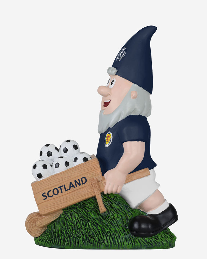 Scotland Wheelbarrow Gnome FOCO - FOCO.com | UK & IRE