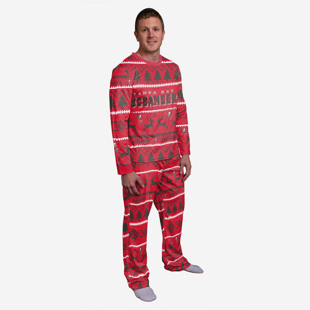 Tampa Bay Buccaneers Family Holiday Pyjamas FOCO S - FOCO.com | UK & IRE