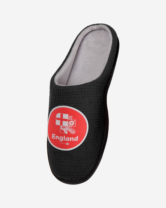 England FIFA World Cup Qatar 2022 Memory Foam Slipper FOCO - FOCO.com | UK & IRE