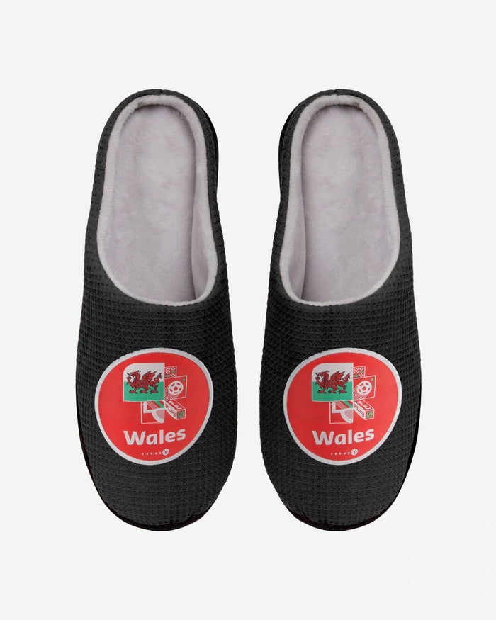 Wales FIFA World Cup Qatar 2022 Memory Foam Slipper FOCO S - FOCO.com | UK & IRE