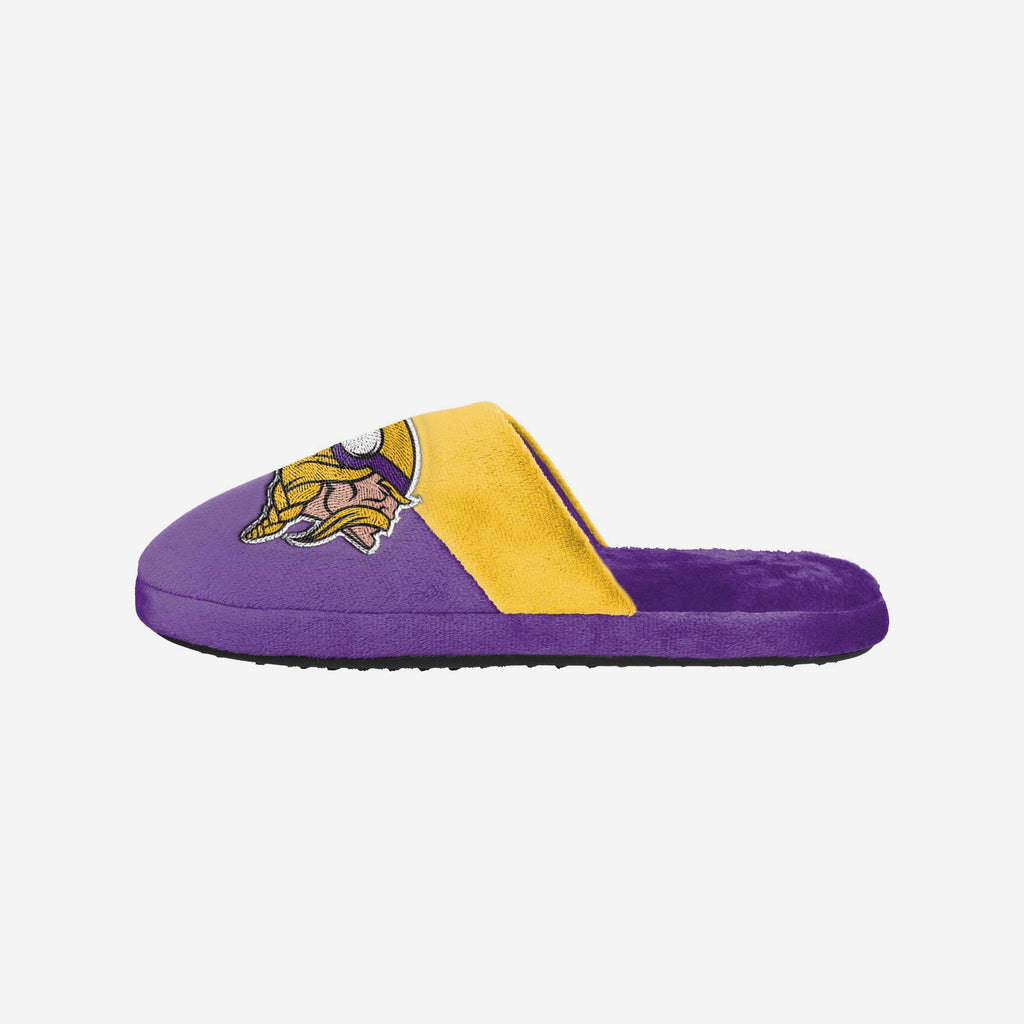 Minnesota Vikings Big Logo Slipper FOCO S - FOCO.com | UK & IRE