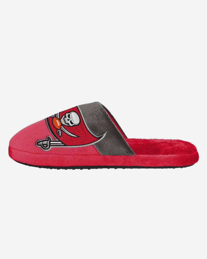 Tampa Bay Buccaneers Big Logo Slipper FOCO S - FOCO.com | UK & IRE