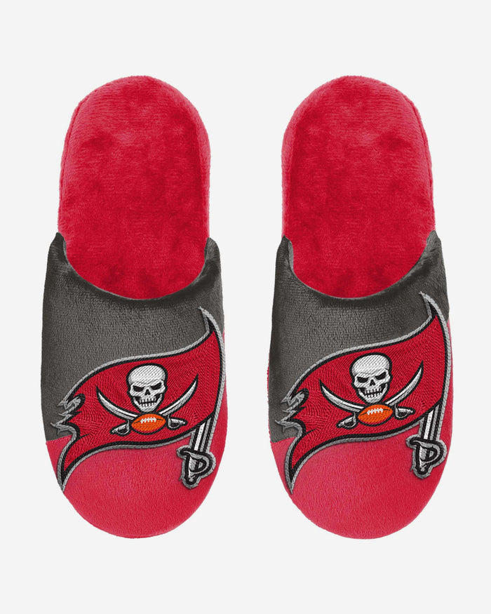 Tampa Bay Buccaneers Big Logo Slipper FOCO - FOCO.com | UK & IRE