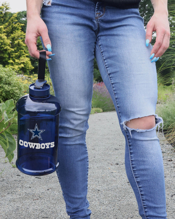 Dallas Cowboys 2000 mL Clear Sports Bottle FOCO - FOCO.com | UK & IRE