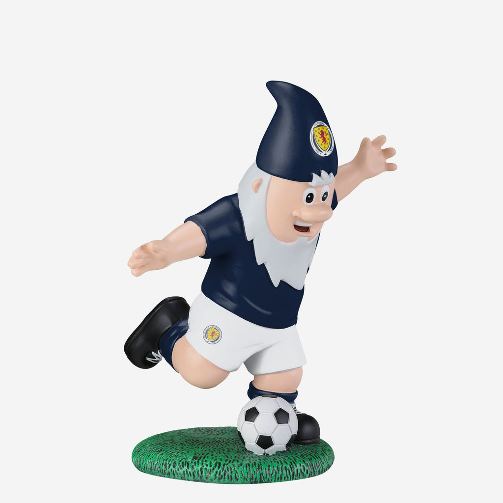 Scotland Striker Gnome FOCO - FOCO.com | UK & IRE