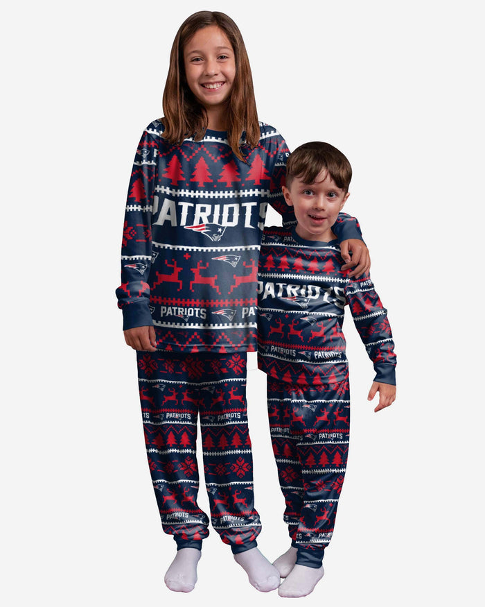 New England Patriots Youth Family Holiday Pyjamas FOCO 4 - FOCO.com | UK & IRE