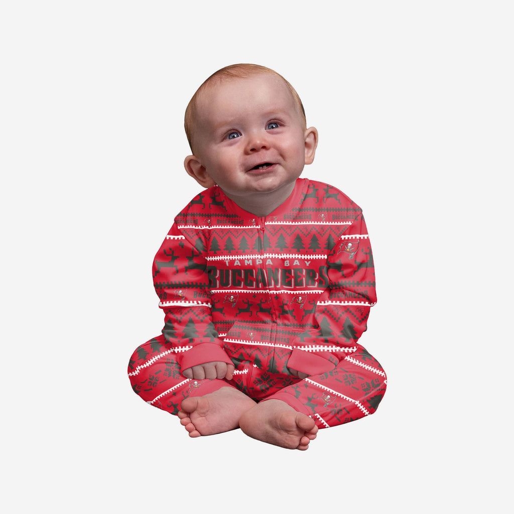 Tampa Bay Buccaneers Infant Family Holiday Pyjamas FOCO 12M - FOCO.com | UK & IRE