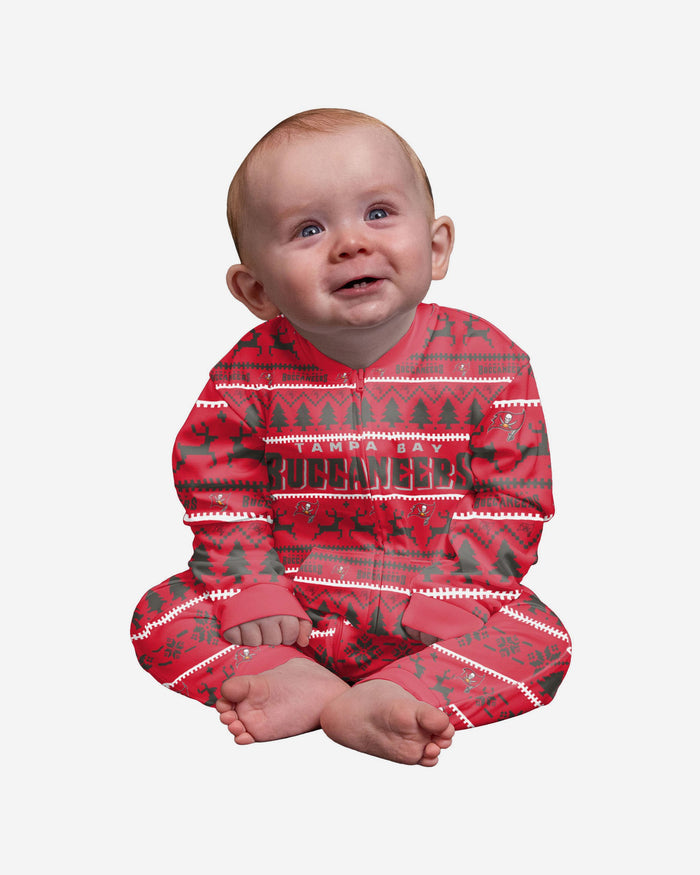 Tampa Bay Buccaneers Infant Family Holiday Pyjamas FOCO 12M - FOCO.com | UK & IRE
