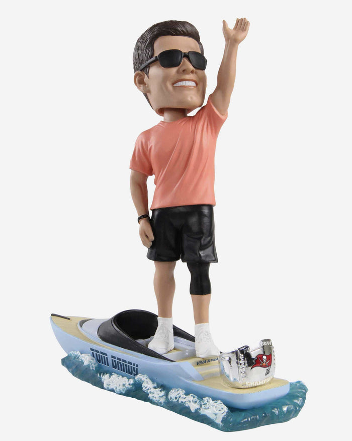 Tom Brady Tampa Bay Buccaneers Goat Boat Thematic Bobblehead FOCO - FOCO.com | UK & IRE