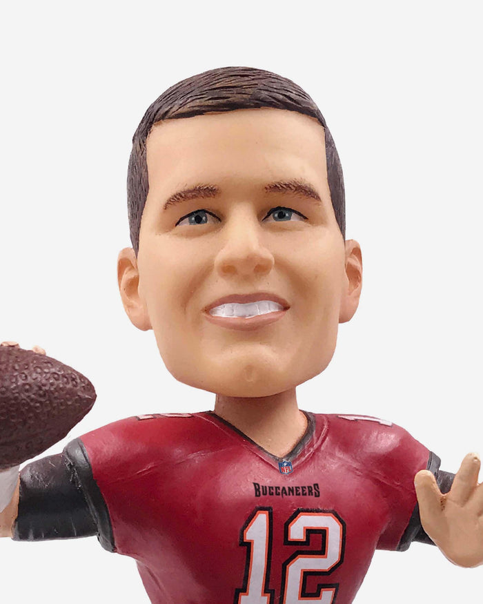 Tom Brady Tampa Bay Buccaneers Welcome Bobblehead FOCO - FOCO.com | UK & IRE