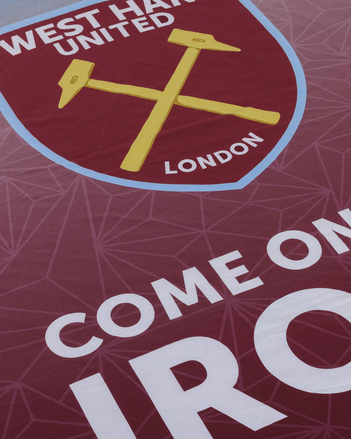 West Ham United FC Slogan Sherpa Plush Throw Blanket FOCO - FOCO.com | UK & IRE