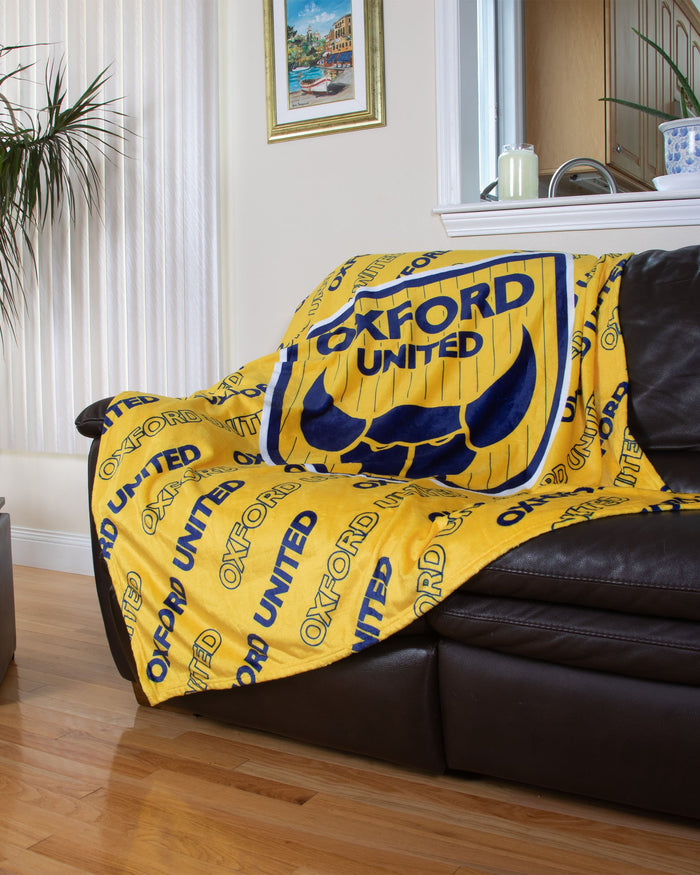Oxford United FC Supreme Slumber Plush Throw Blanket FOCO - FOCO.com | UK & IRE
